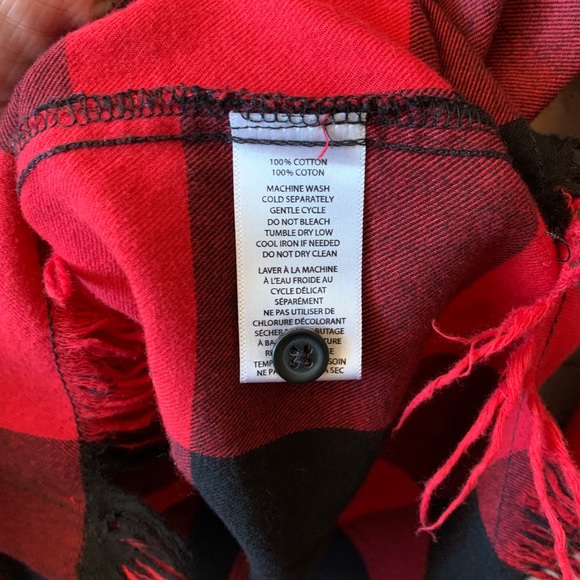 Beach lunch lounge Plaid Fringe Shirt - Picture 5 of 5